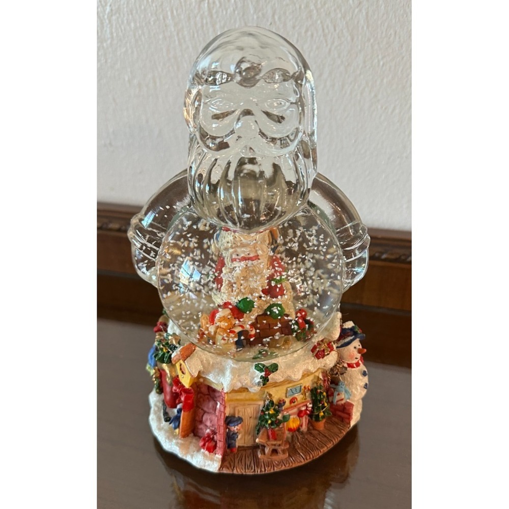 Vintage Christmas Snowglobe Santa‎ Clause Shaped Globe